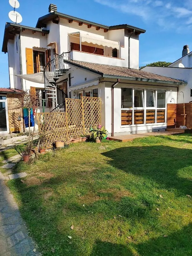Charming House In Marina Di Ravenna With Fenced Garden Villa Holiday home