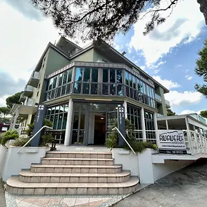 Rivaverde Aparthotel